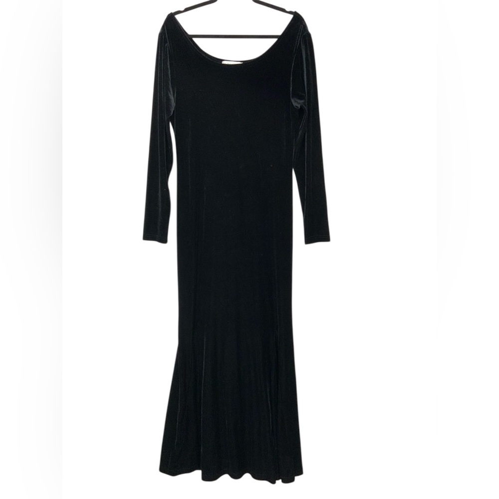VTG Valerie Stevens Sz 14 Black Velvet Long Sleeve Scoop Neck Maxi Gown Dress